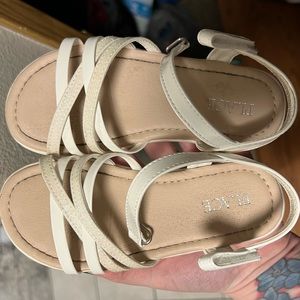EUC toddler girl sandals